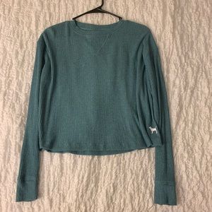 Teal blue slightly cropped VS PINK sweater